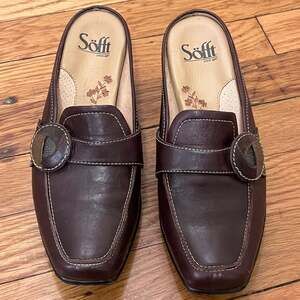Söfft Women's Leather Loafer Mules with Buckle Detail in Cordovan Brown Size 7.5
